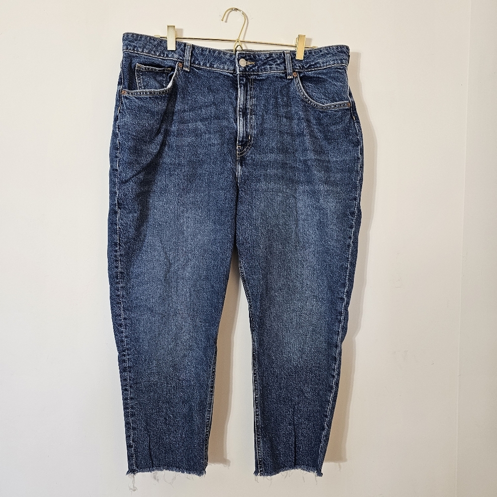 H&M Women’s Slim Mom High Ankle Jeans SZ 18